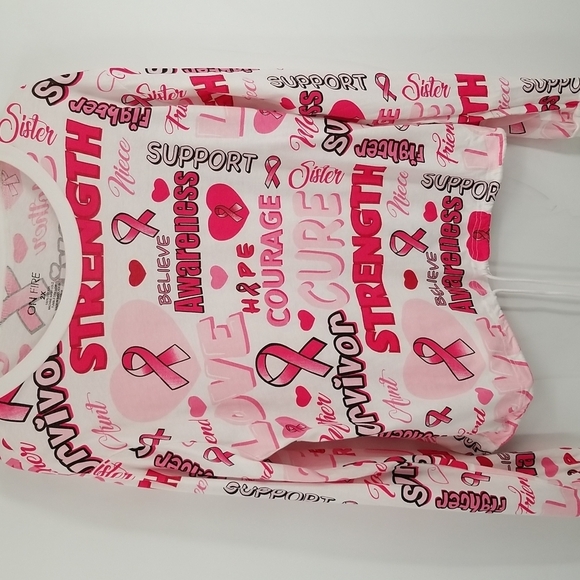 Donating 6/20/25 or Accepting Best Offer❤️3/$30 Breast Cancer Awareness Pink Top - Picture 8 of 11